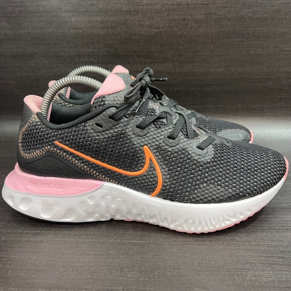 Nike Renew Run React Women’s size 7 Black Pink Running Athletic Shoes CK6360-001